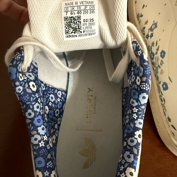 Adidas Stan Smith x Liberty London Sneakers - Size 8.5 - Tokyo Exclusive - Picture 7 of 7